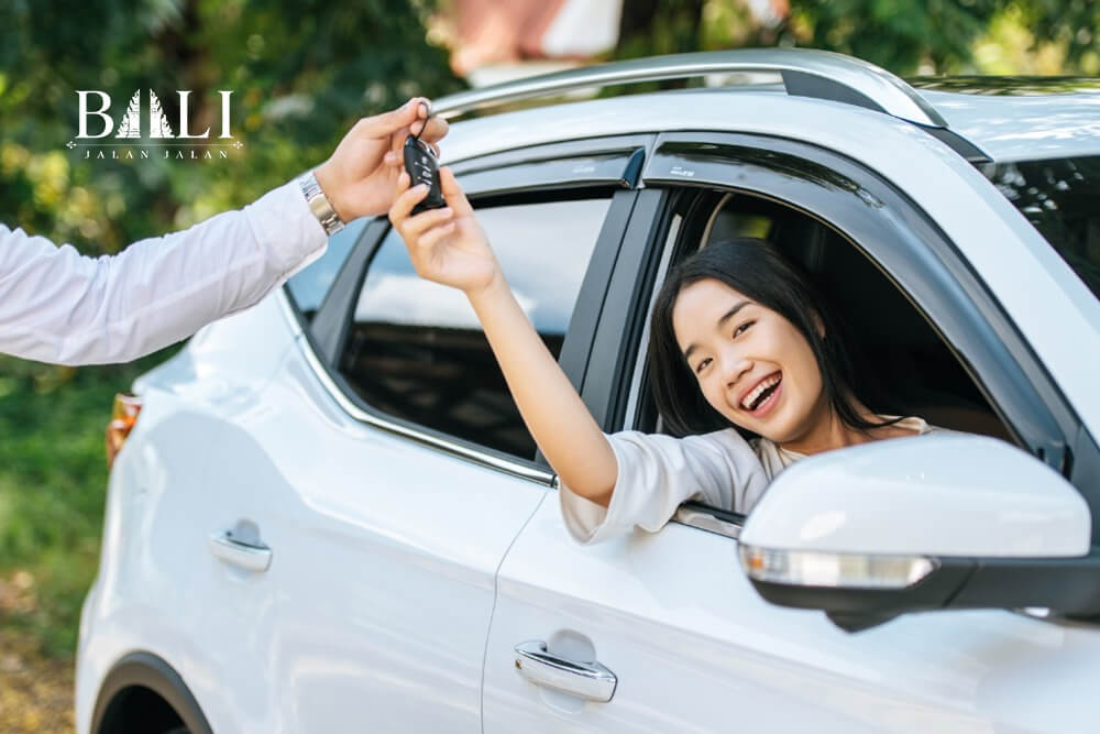 RENTAL MOBIL BALI(1)