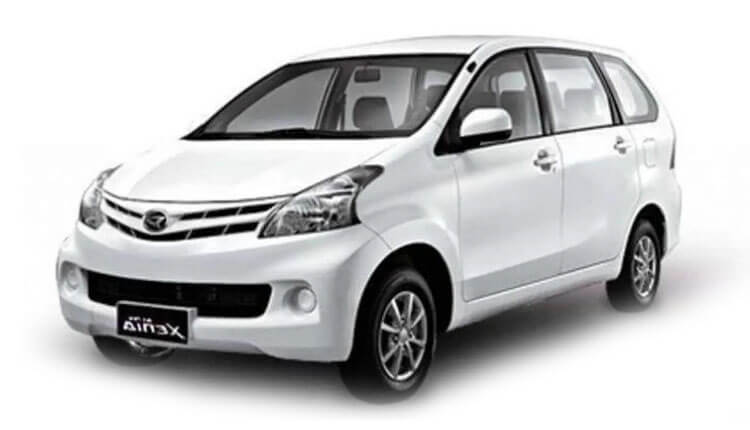 SEWA MOBIL BALI _0002_daihatsu ⁠xenia attivo putih